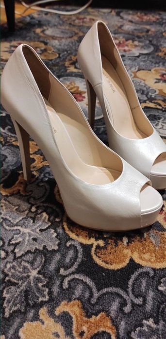 Білі весільні туфлі - босоніжки 39 розмір