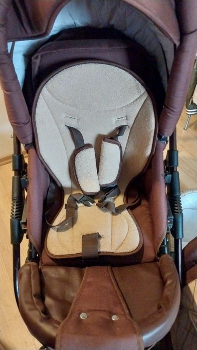 Коляска  дитяча.