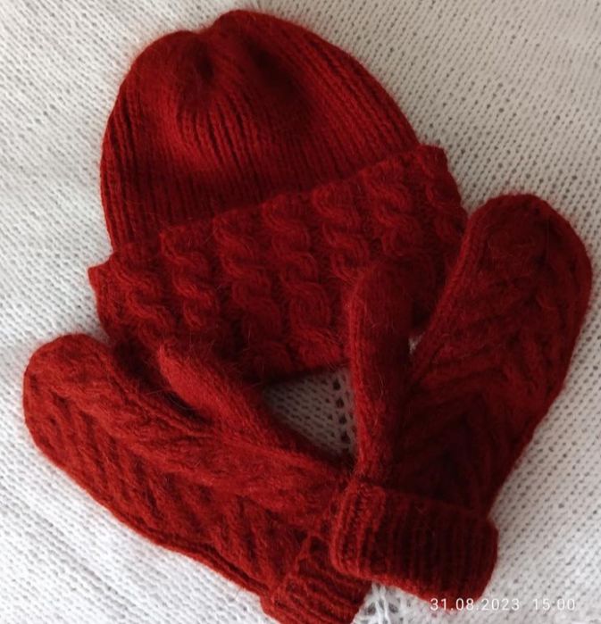 Пухнасті коти кошенята