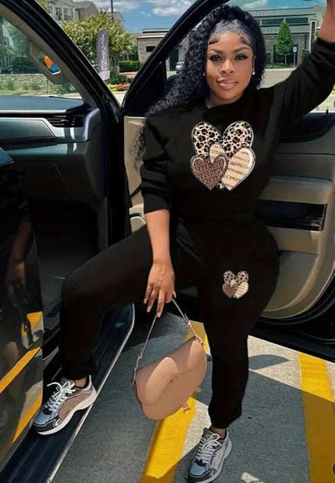 Теплий зимовий костюм