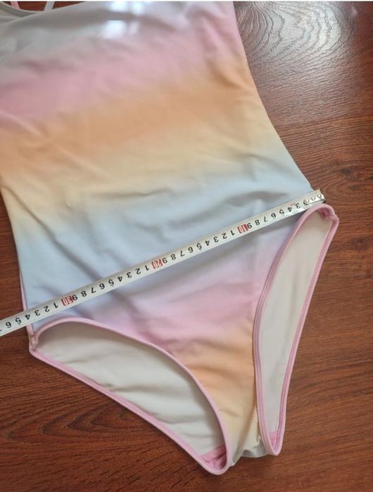 Цельный купальник женский S. Купальник для дівчинки 164- 170 см