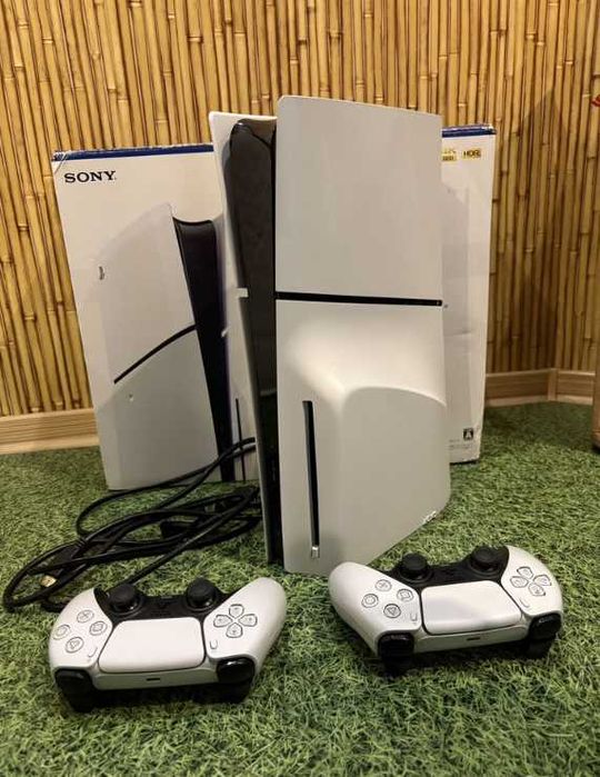 PlayStation 5 Slim 1TB