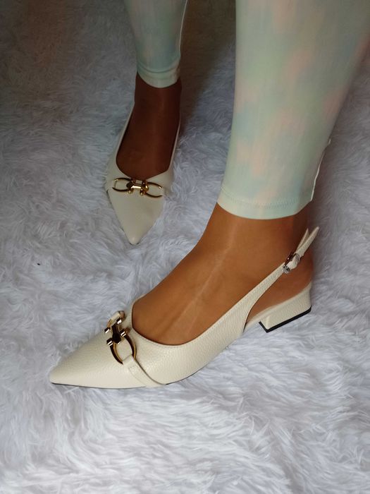 (39/40) Bogato zdobione baleriny wieczorowe z odkrytą piętą, NOWE