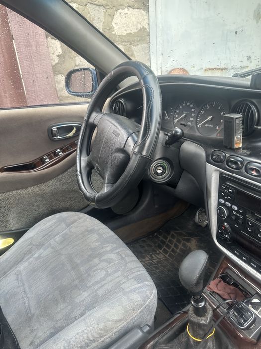 Daewoo Leganza 1999