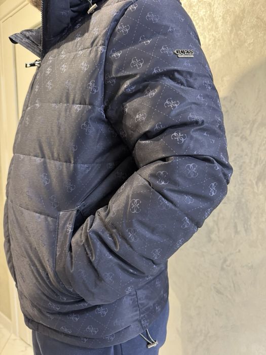 Guess мужская  зимния курточка