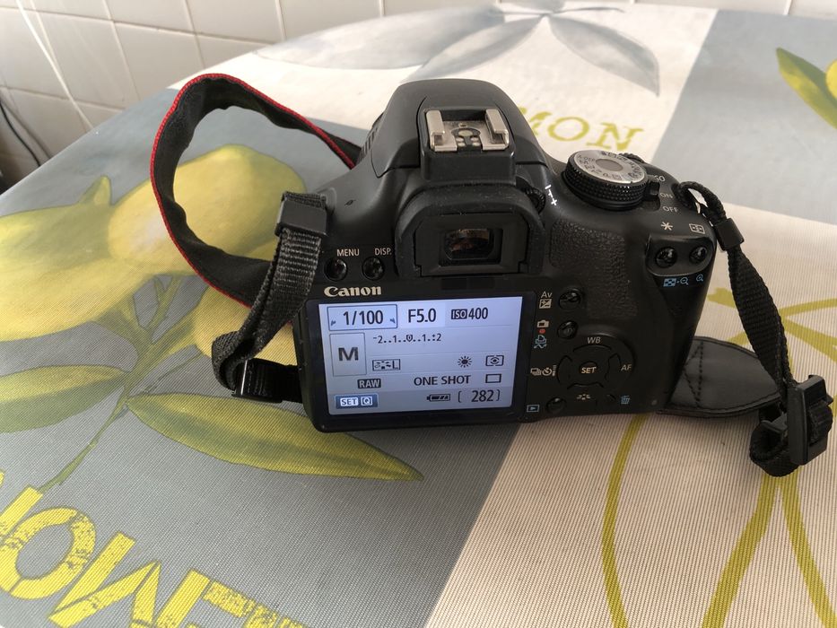 Vendo ou troco Maquina fotografica Canon 500D com acessorios por GoPro