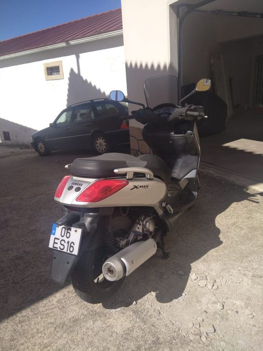 Yamaha xmax  250