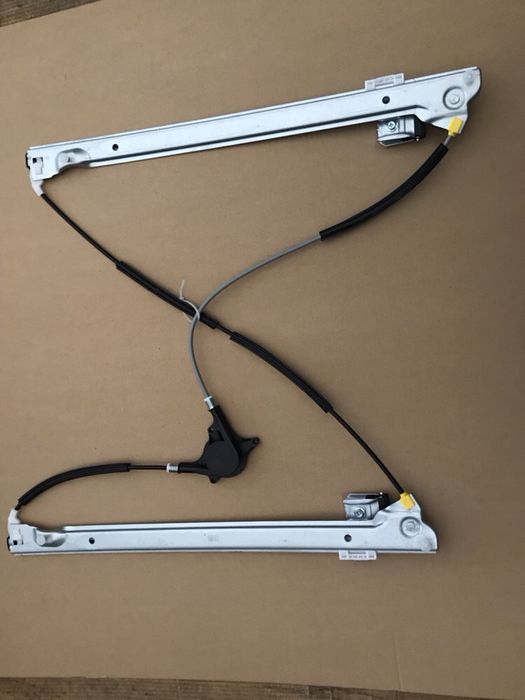 Стеклоподьмник Mercedes Vito , купить стеклоподъемник на вито