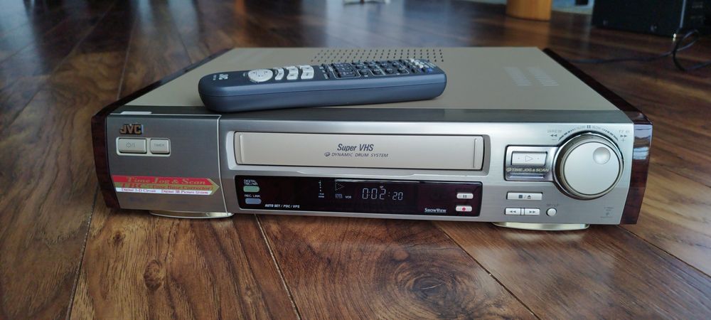 JVC HR-S8500E Super VHS S-VHS Hi-Fi TBC DNR pilot wysoki model