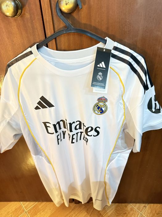 Camisola real madrid 25/26