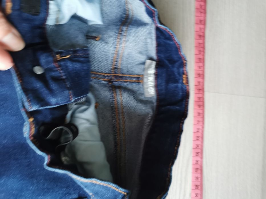 spodnie chłopięce rozm. 146 dżinsowe jeansy desination