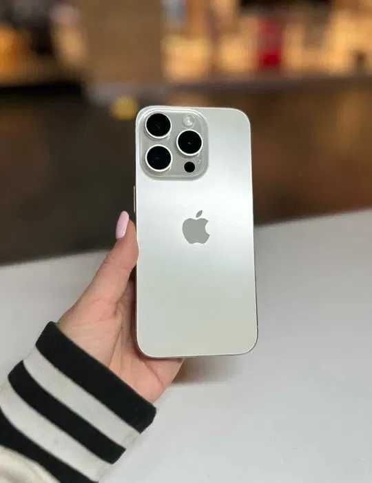 iPhone 15 Pro 256 GB White Titanium eSIM | 2 LATA GWARANCJI ! OSTATNIE SZTUKI !!