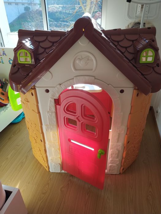 Casa infantil "Feber"