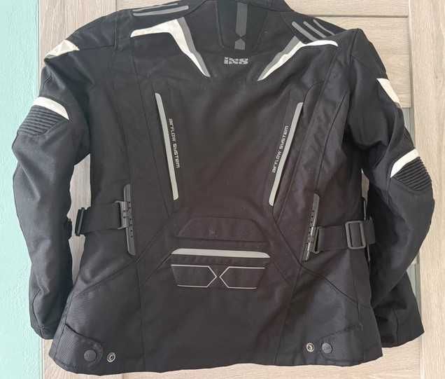 IXS Czarny komplet damski w rozmiarze DS przeciwdeszczowy