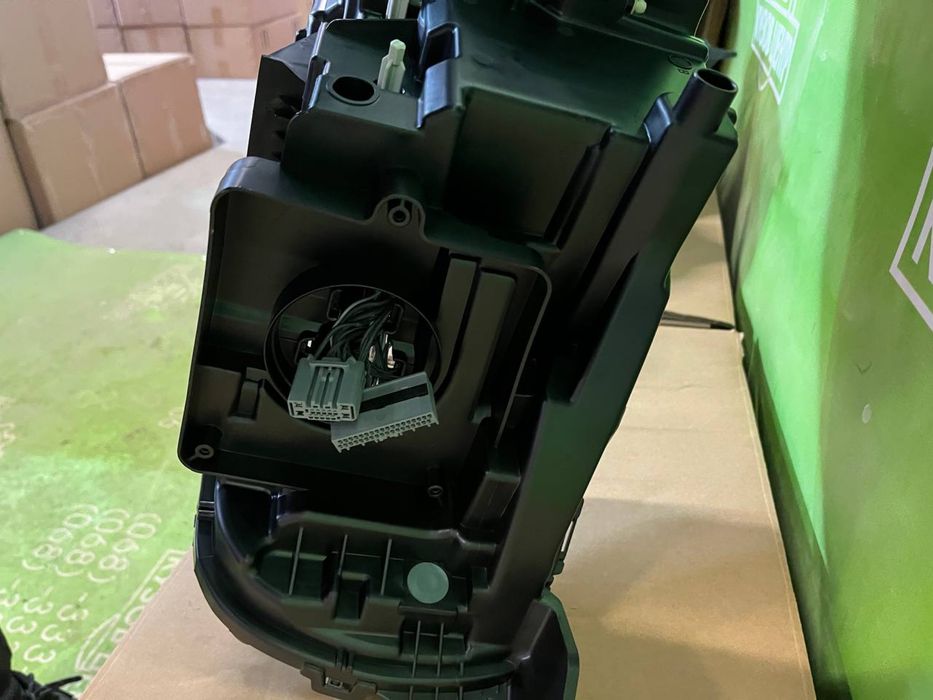 Фари Volvo XC-90 mid led рестайлінг фара ліва права xc90 хс90