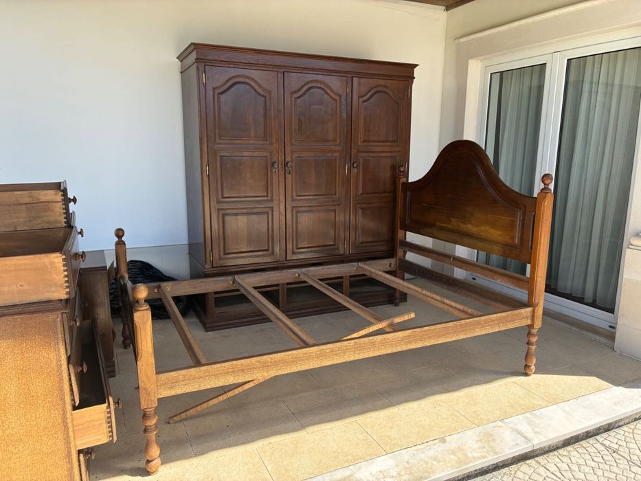 Mobília de quarto, madeira maciça