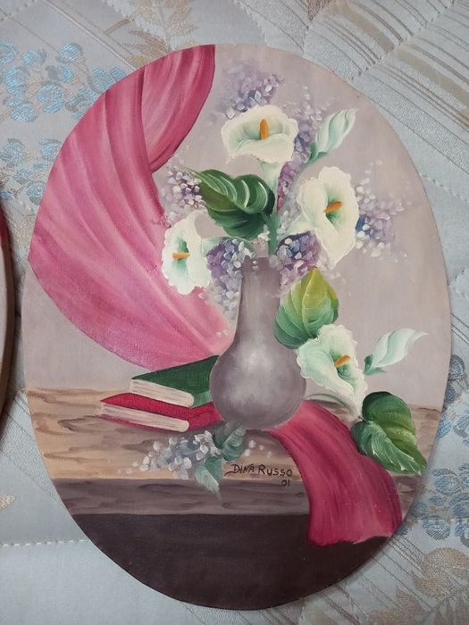 Selling very old painted frames64551105659778120