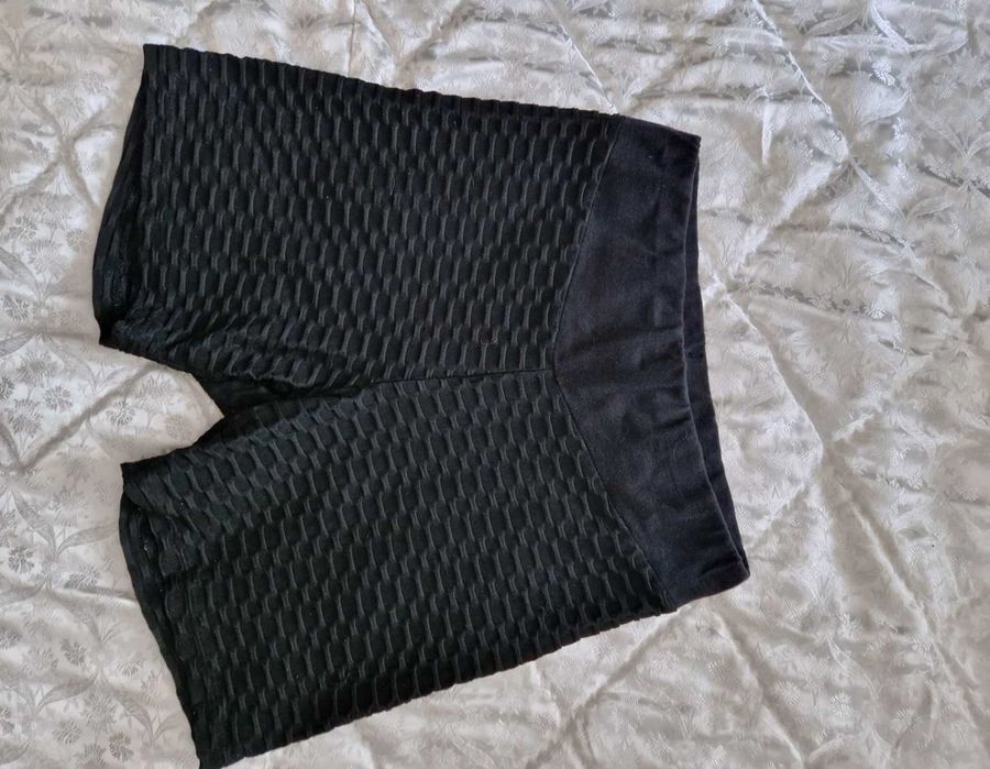 Calção S/M + blusa/top Oysho XS