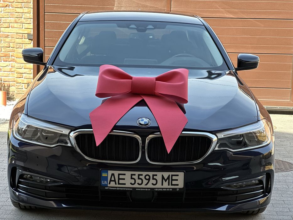 Бант на авто машину