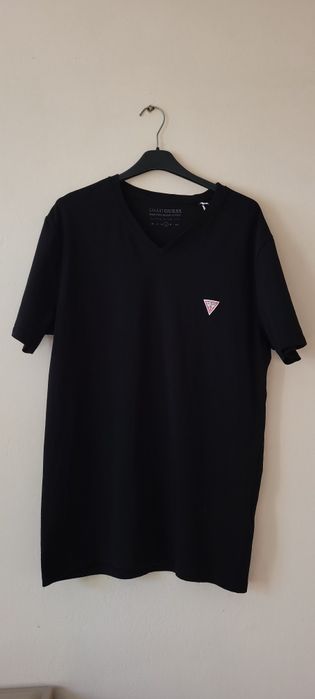 Czarna damska oryginalna koszulka t-shirt Guess