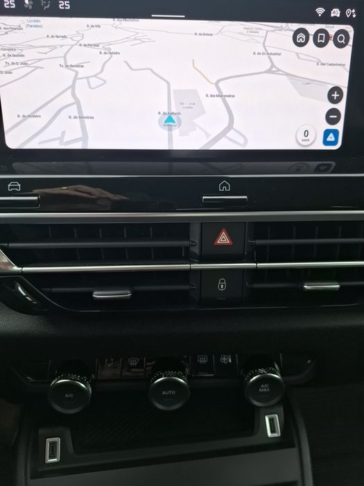 Citroen C4X  2024