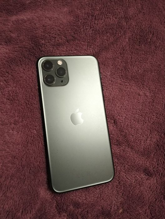 Продам  айфон 11 про/ 256