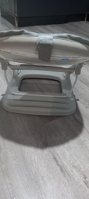 Дитячий шезлонг для купання