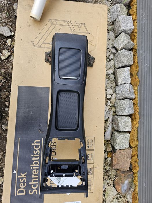 Bmw e92 e93 tunel   między  fotelami  kanapa tyl