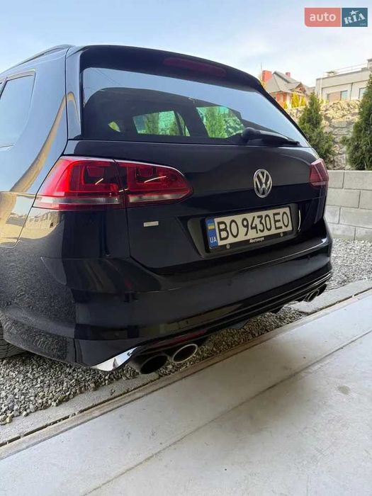 Volkswagen Golf R 2015
