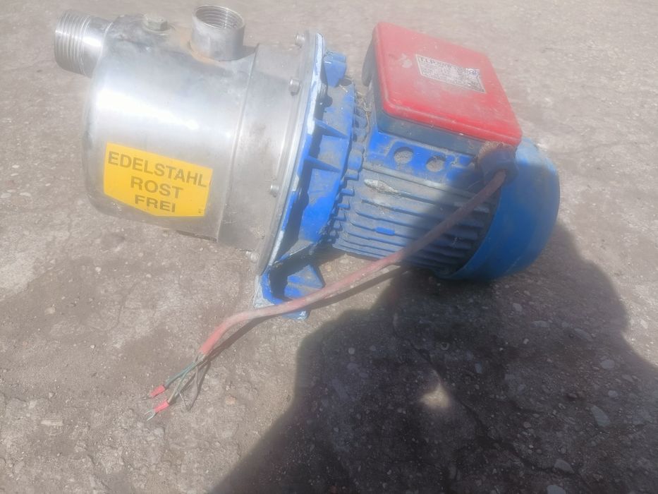 Sprzedam części pompę do wody Hydrofor stan jak na zdjęciach pompy