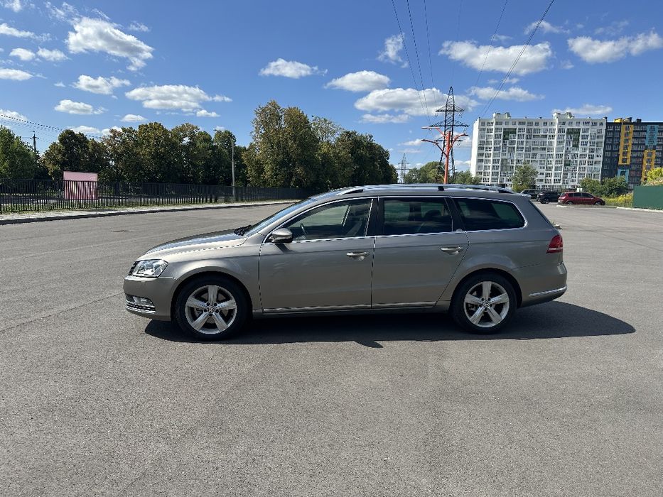 Volkswagen Passat 2012 VIN WVWZZZ3CZCE122633 фото оголошення 2 з 8