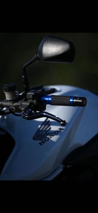 Honda cb 1000 r com muitos extras