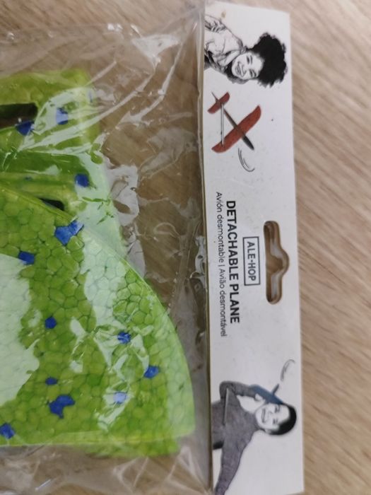 New Styrofoam Airplane64751880760706122