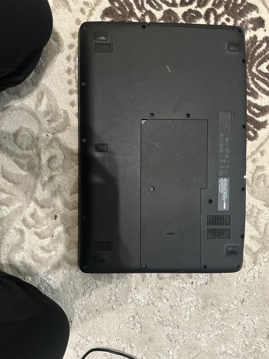 Продам Ноутбук Acer aspire ES1-572 series