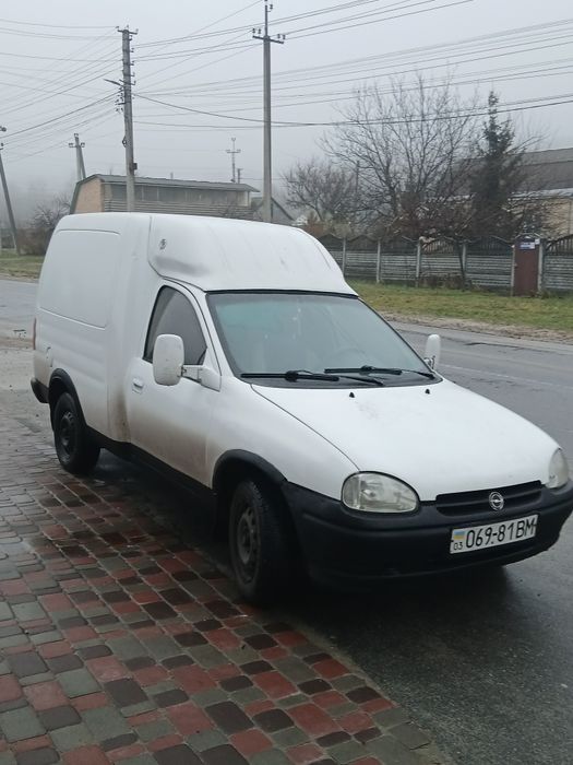 Продам Опель  Комбо 1.4