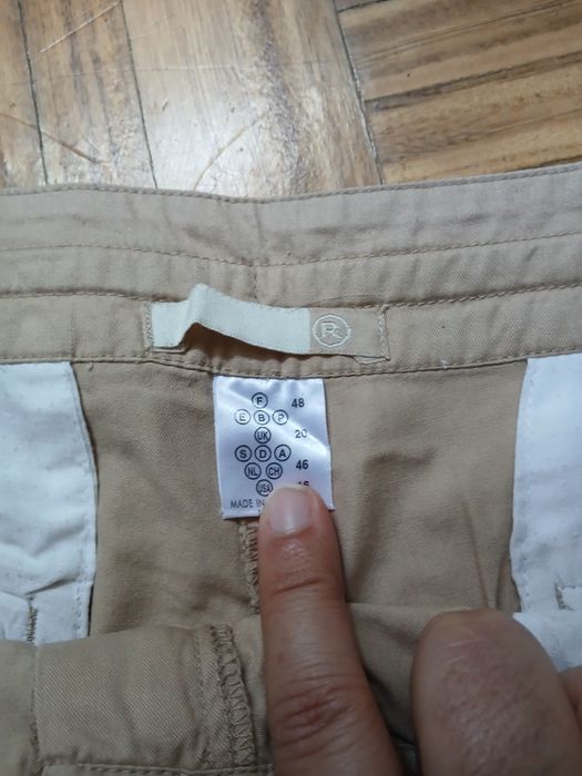 Calções  La Redoute T:48 bege