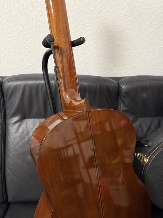 Гітара класична Yamaha G-235 + Жорсткий кейс + Підставка