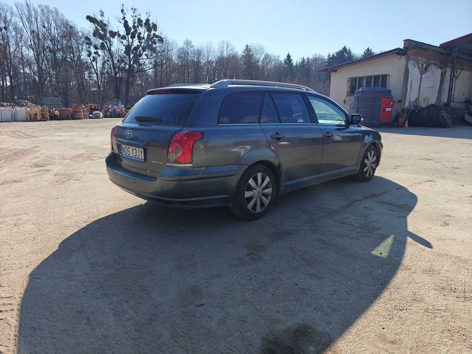 Toyota Avensis 2,0 benz 150KM 2008