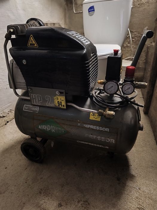 Kompresor sprężarka HP 2,5