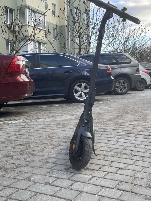 Електросамокат Segway Ninebot E2 PRO