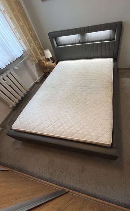 Lóżko M&K KOŁO FOAM ze stelażem i materacem