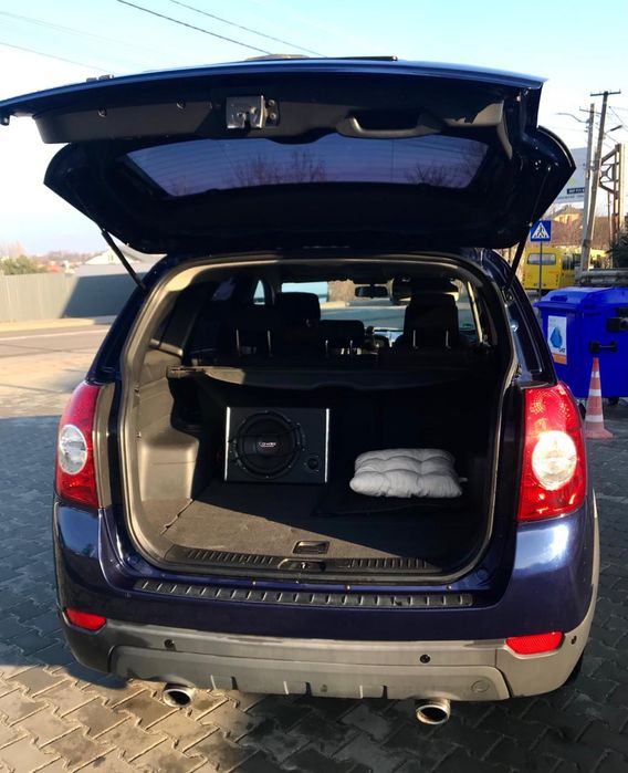 Продам Chevrolet Captiva