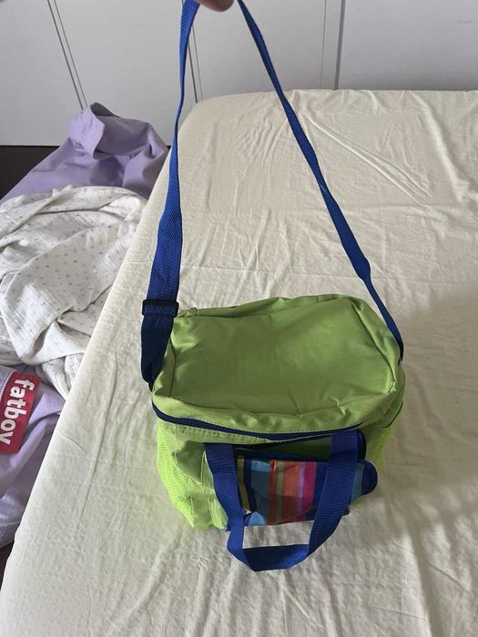 Saco térmico / geleira 30x30x20 cm com acumulador de gelo