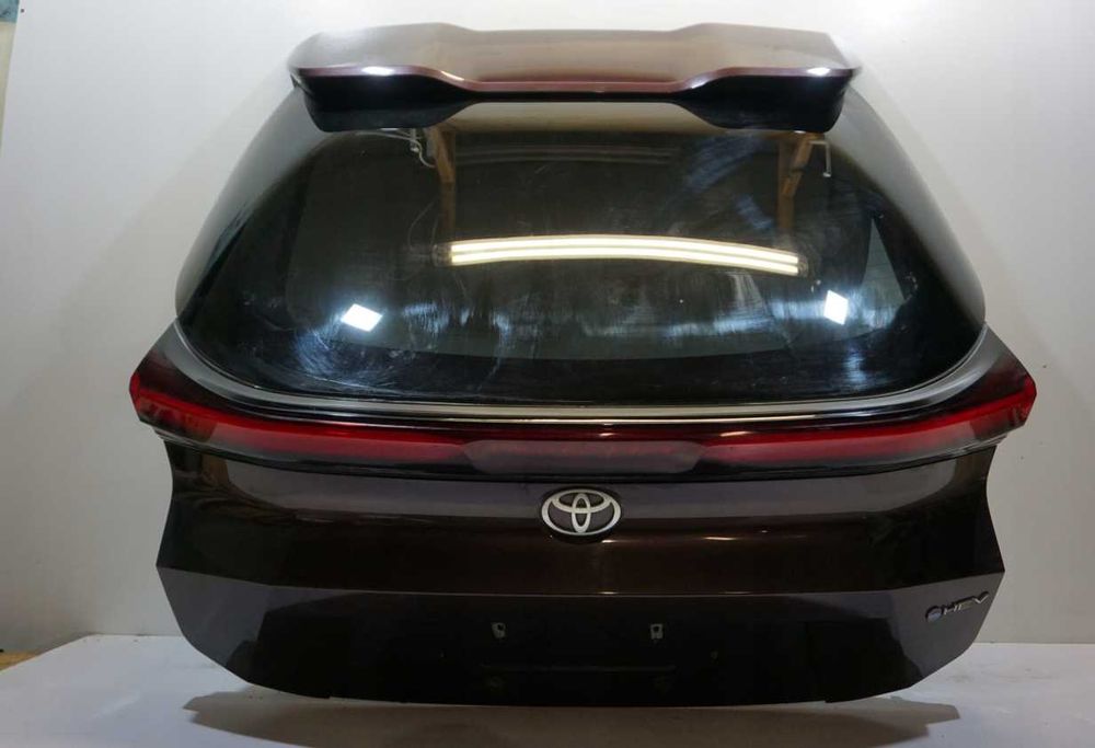 Кришка багажника Toyota C-HR II разборка