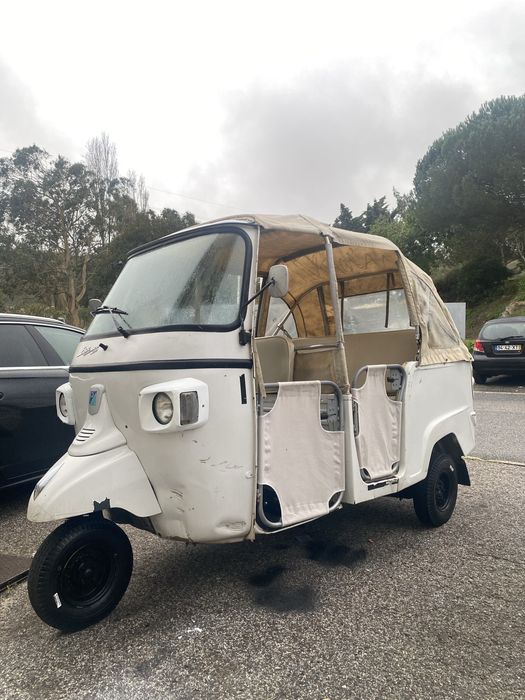 Tuk Tuk Piaggio 1+2 Lugares