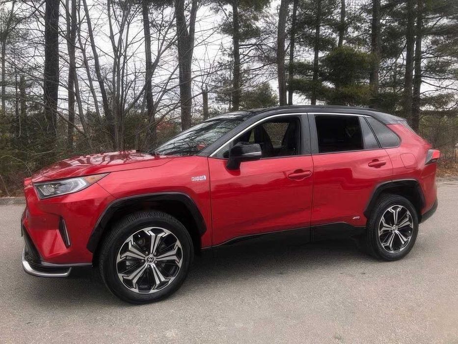 Toyota RAV4 Prime XSE      2022