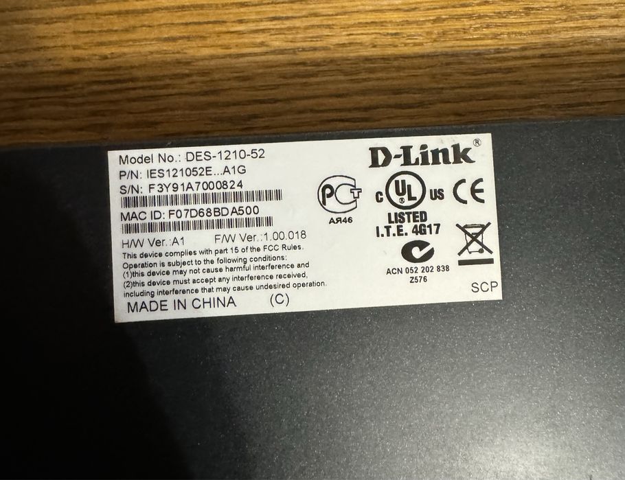 Коммутатор D-Link DES-1210-52
