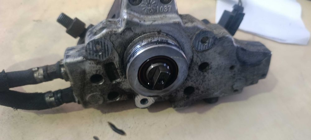 Bomba de Alta Pressão Mercedes  OM646