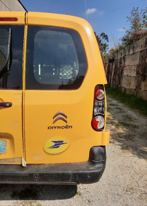 Porta Tras Direita Citroen Berlingo / Peugeot Partner 2014