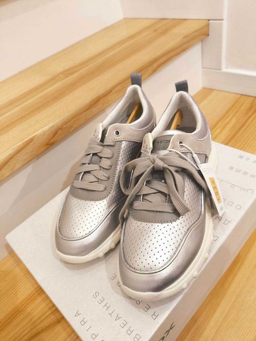 Sneakersy damskie Geox D Alleniee B rozm 36 (23,4 cm)